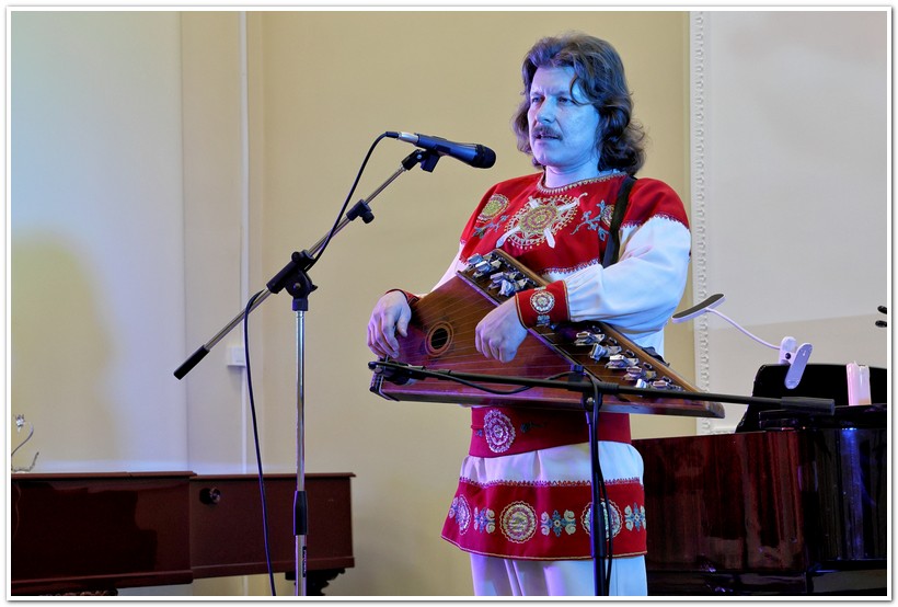 иван самоваров исполняет поэму, посвященную куликовской битве